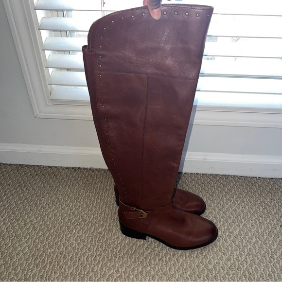 Gibson Latimer Leather Tall Over Knee Boots Riding Gold Tone Studs SIZE… - Picture 3 of 13